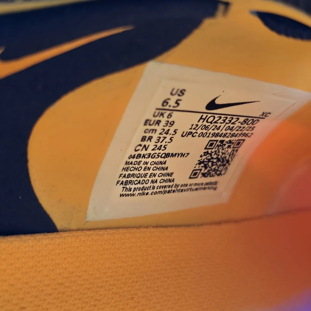 Nike phantom elite